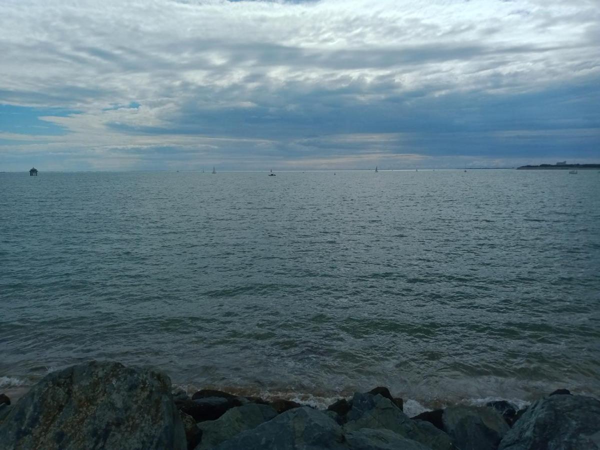 Sejour Insolite - Voilier A Quai A La Rochelle Λα Ροσέλ Εξωτερικό φωτογραφία